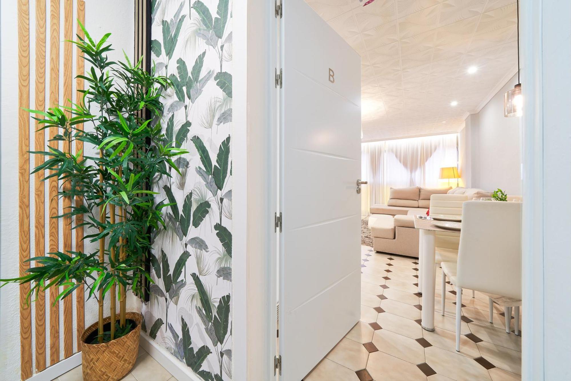 Fantastico Apartamento Junto A La Estacion مالقة المظهر الخارجي الصورة